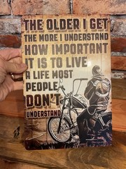 8″x12″ Vintage patina Style «The Older I Get, The More I Understand» Inspiration