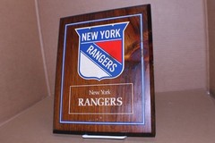 USED / DAMAGED / New York Rangers Logo Wooden Wall Decor NHL Hockey Sport Art