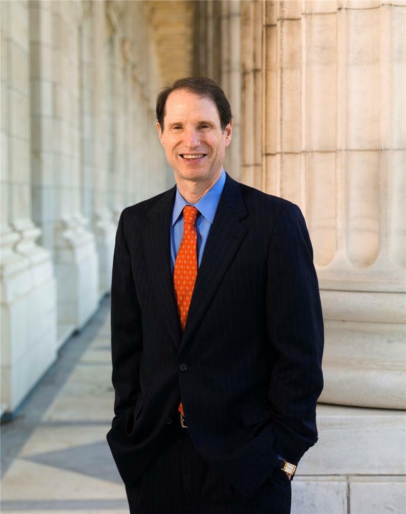 RON WYDEN OREGON USA OR SENATOR GLOSSY POSTER PICTURE PHOTO BANNER PRINT 6884