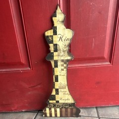 Chess King Metal Wall Art Brown Beige Black Decorative Vertical Chess Theme