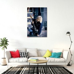 Nirvana – Music Poster (Kurt Cobain Kneeling Live On Stage) (Size: 24″ X 36″)