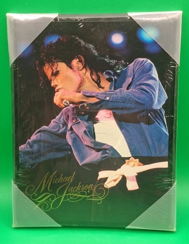 Michael Jackson King of Pop Bravado 2010 6.5″ X 8.5″ Wood Wall Plaque Sealed
