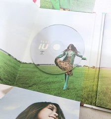 IU REAL+ Autographed Signed handwritten message KOR SELLER KPOP 아이유