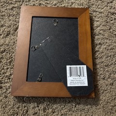 Walnut Wood 4×6 Picture Frame Bird Falcon Print Decorative Trends Tabletop