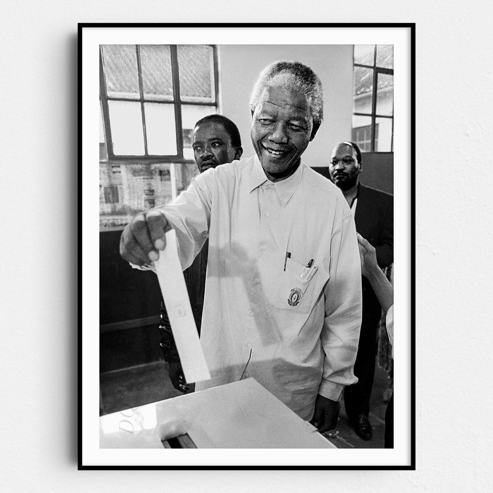 Nelson Mandela Voting In 1994 South Africa Wall Art Poster Print