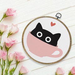 Cat Decor Cute Framed Round Wall Decor Cat Gifts for Women Men Couple Canvas …