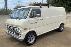 1969 Ford Econoline E-200 | POSTER | 24X36 Inch | Vintage classic