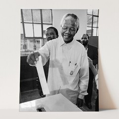 Nelson Mandela Voting In 1994 South Africa Wall Art Poster Print