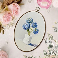 Funny Blue Hydrangea Floral Bathroom Oval Wall Decor, Summer Floral Oval Canv…