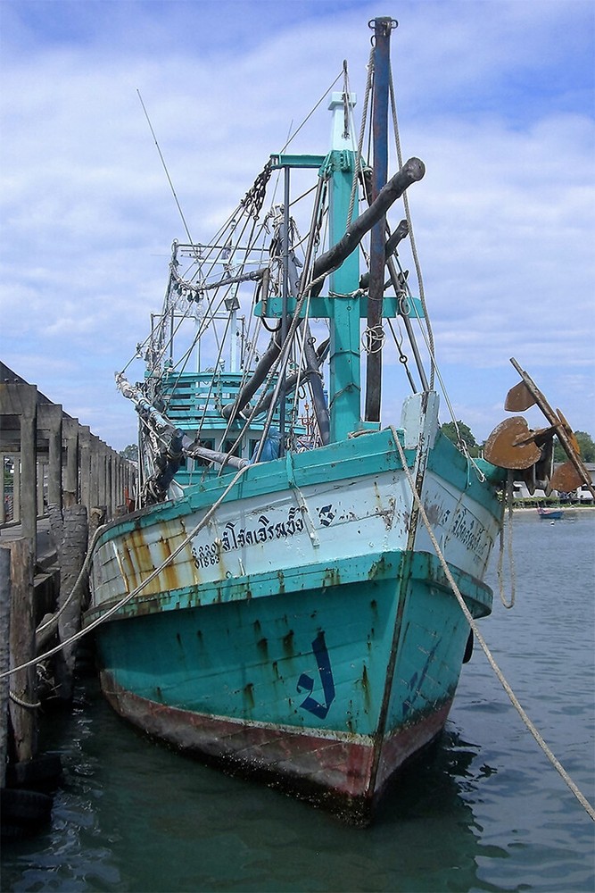 Fishing Boat In Newburyport Sea Print Wall Art Home Decor – POSTER 20×30