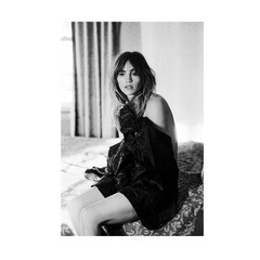 Suki Waterhouse British Pop Music Singer – Fashion Model Fans – POSTER 20″x30″