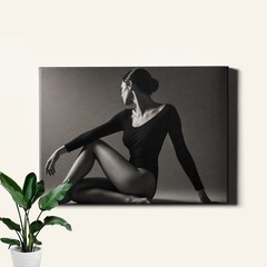 black_and_white_portrait_fashion_photography
