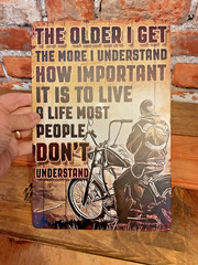 8″x12″ Vintage patina Style «The Older I Get, The More I Understand» Inspiration