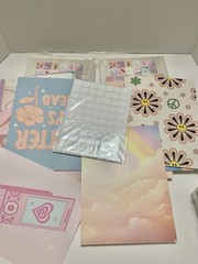 2 Wall Collage Kit – 30 6×8 In Cardstock Posters One Opened To Show Items