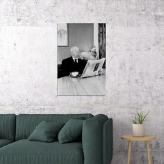 619285 Alfred Hitchcock Reading Newspaper Wall Print Poster