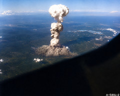 1945 WW2 Atomic Bomb Explosion Hiroshima Japan Colorized Picture Poster Photo