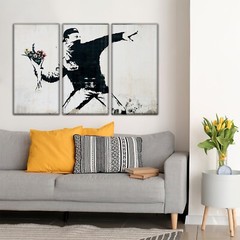 Banksy Art, Throwing Flowers Street Art, Banksy Décor, Banksy Print, Street Art