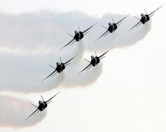 BLUE ANGELS F-18 NAVY DEMONSTRATION TEAM IN FORMATION PHOTOGRAPH PHOTO PRINT