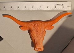 Texas Longhorn Figurine 3D Print – Orange White Wall Decor Hook Em Football