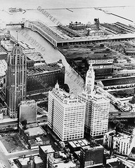 Chicago Wrigley Building Tribune Tower and Chicago River 8×10 Glossy Photo 1950s