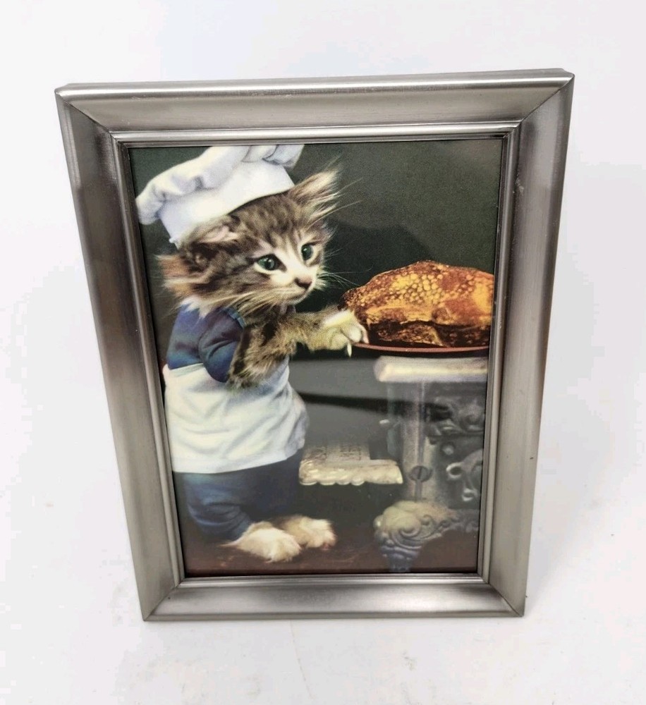 VINTAGE 1950’s Cat Picture Baking Pie Kitchen Kitten Upcycle Picture Book Cute!!