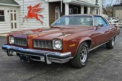 1974 Pontiac LeMans Luxury Colonnade Hardtop Coup | 24″x36″ POSTER | classic car