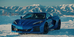 2025 Chevrolet Corvette E-Ray V8 Electric Sports Car (Snow) POSTER 24 X 36 INCH