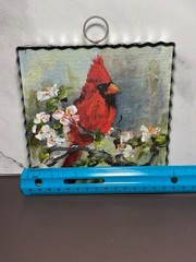 Cardinal Bird Signed Picture with Metal Crimped Frame Round Top Collection 5×6
