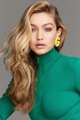 Gigi Hadid Fashion Model Swimwear Art Wall Print – POSTER 20×30