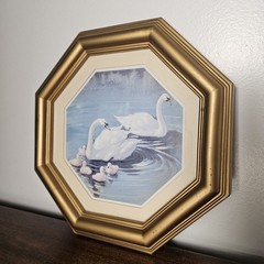Vtg 1980s Homco Home Interiors Swan Family Print Gold Octagon Frame Wall Decor