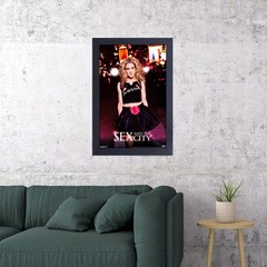 638537 Sex And The City Carrie In T-shirt Television Wall Decor Poster