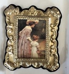 2 Vintage Gold Plastic ‘Framed Petites’ VICTORIAN STYLE reprints, Small