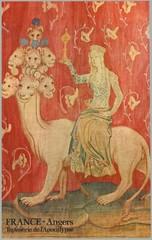 ARTIST UNKNOWN Tapisserie de L’Apocalypse 39″ x 24.5″ Poster 1972 Renaissance