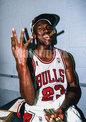 MICHAEL JORDAN LEGEND 23 SIZE 13»X19» home decor glossy photo paper premium #4