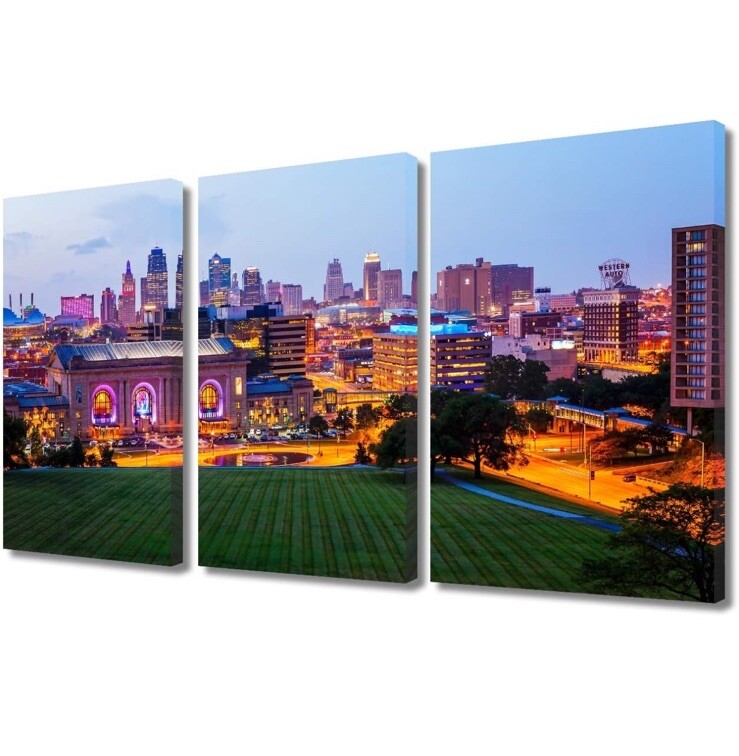 Kansas City Skyscraper Modern Art Work Union Station Night Sunset Skyline Scene