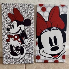 DISNEY – two Minnie Mouse Glitter Embellished Canvas – 8.25×16.25