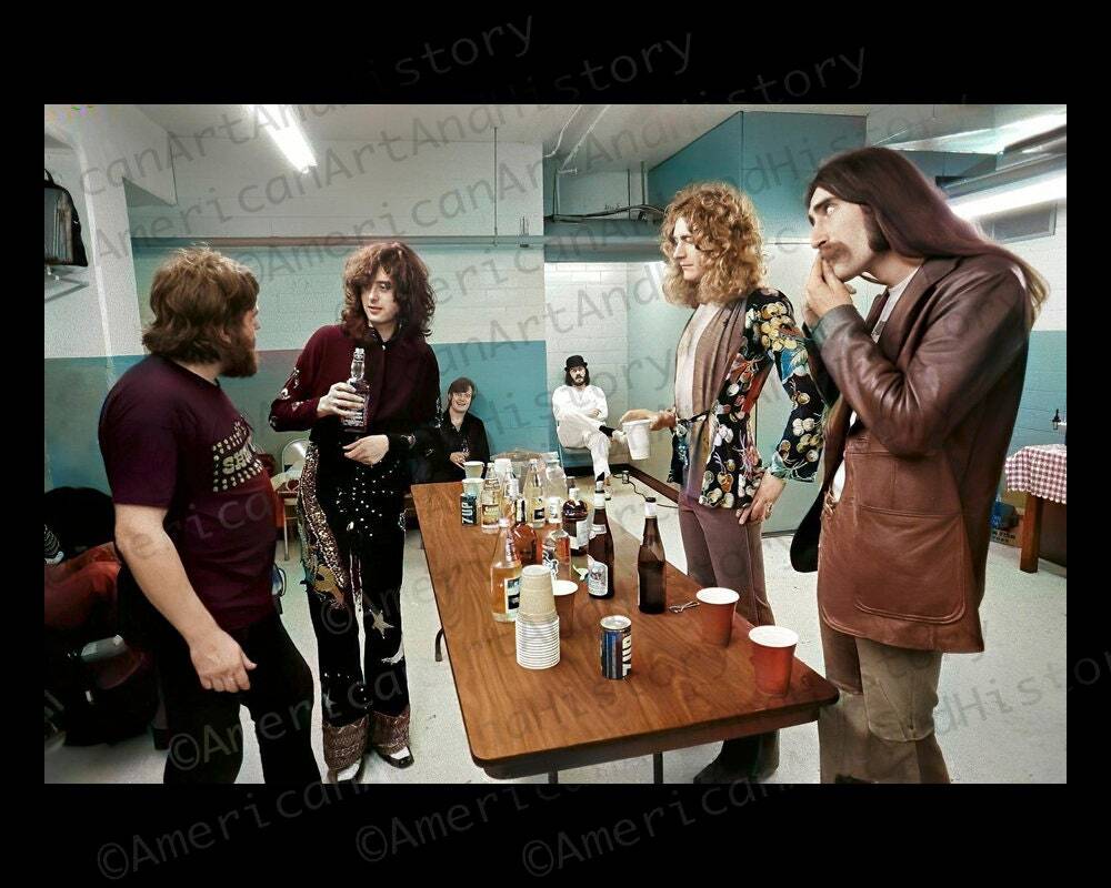 Led Zeppelin backstage Indiana 1975 Photo Print Poster Jimmy Page Robert Plant