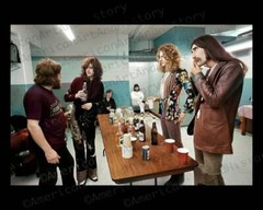 Led Zeppelin backstage Indiana 1975 Photo Print Poster Jimmy Page Robert Plant