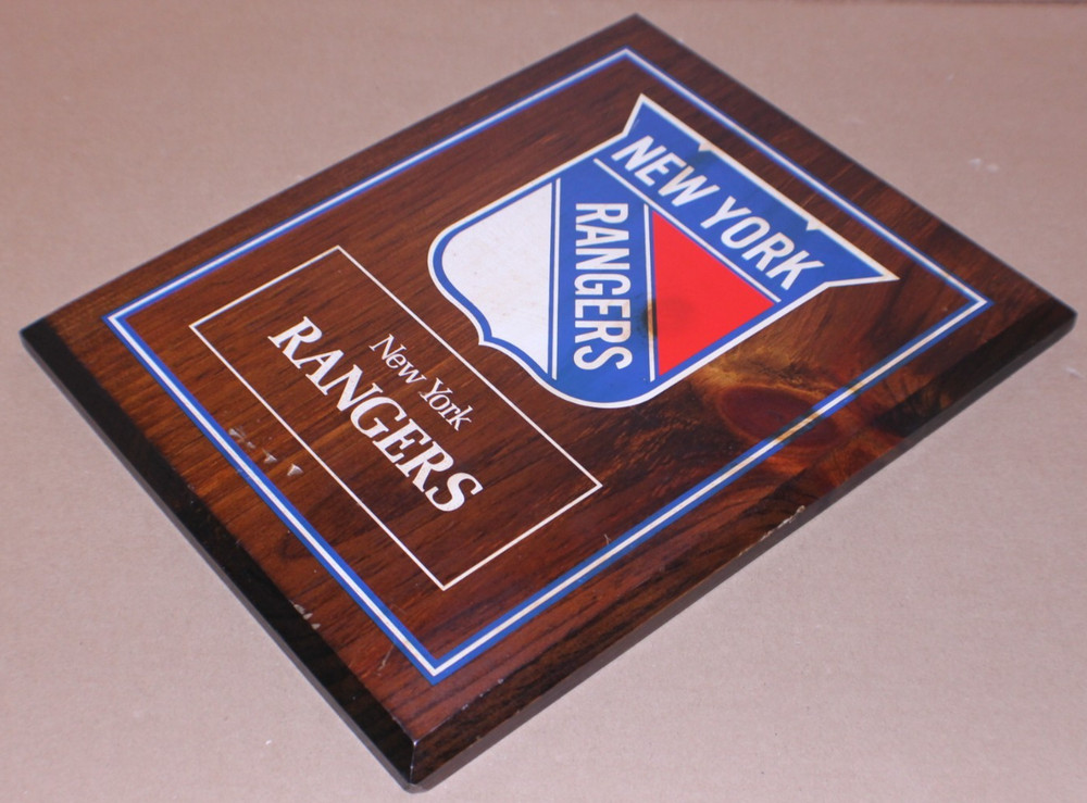 USED / DAMAGED / New York Rangers Logo Wooden Wall Decor NHL Hockey Sport Art