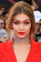 Gigi Hadid Sexy Model Girls Fashion Artist Print Wall Art Home – POSTER 20×30