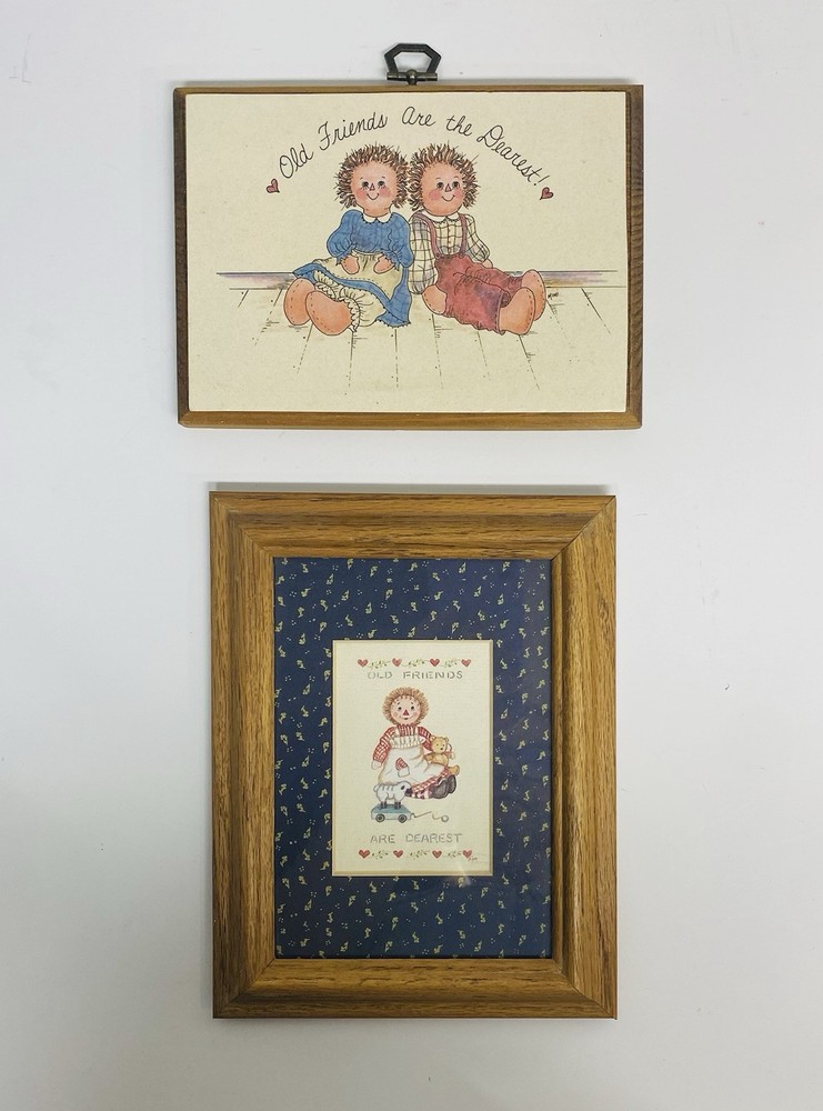 Raggedy Ann «Old friends are dearest,» Framed Wall art FIGI & Mimi Board